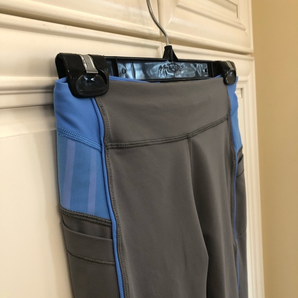 EUC Ivivva by Lululemon crop leggings - Picture 4 of 10